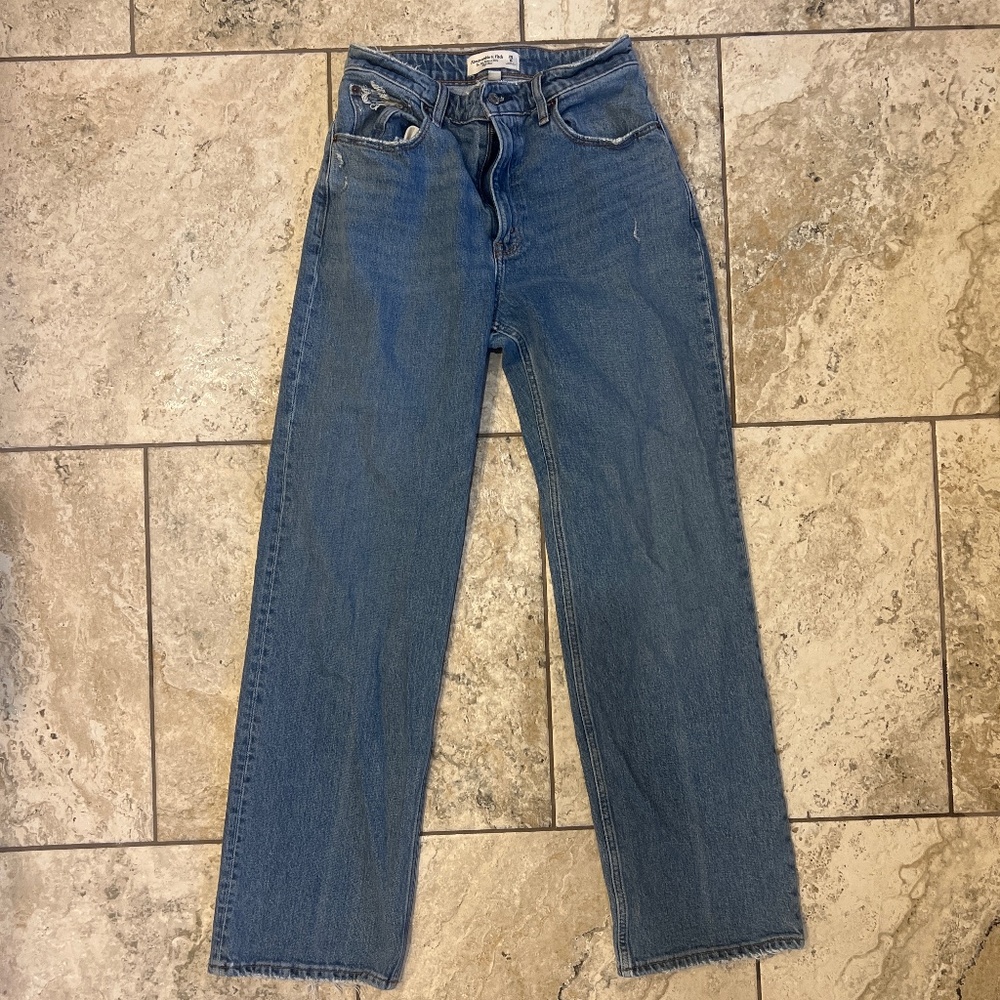 Abercrombie curve love 90’s relaxed high rise 28/6